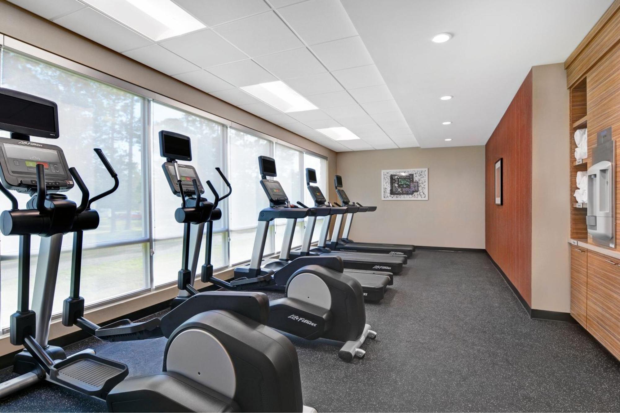 Towneplace Suites By Marriott Jacksonville East Exteriér fotografie